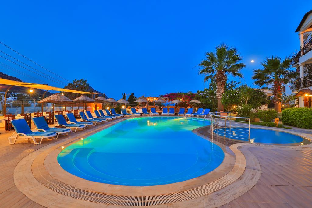 Sunny Garden Nilufer Hotel Turgutreis Exterior foto