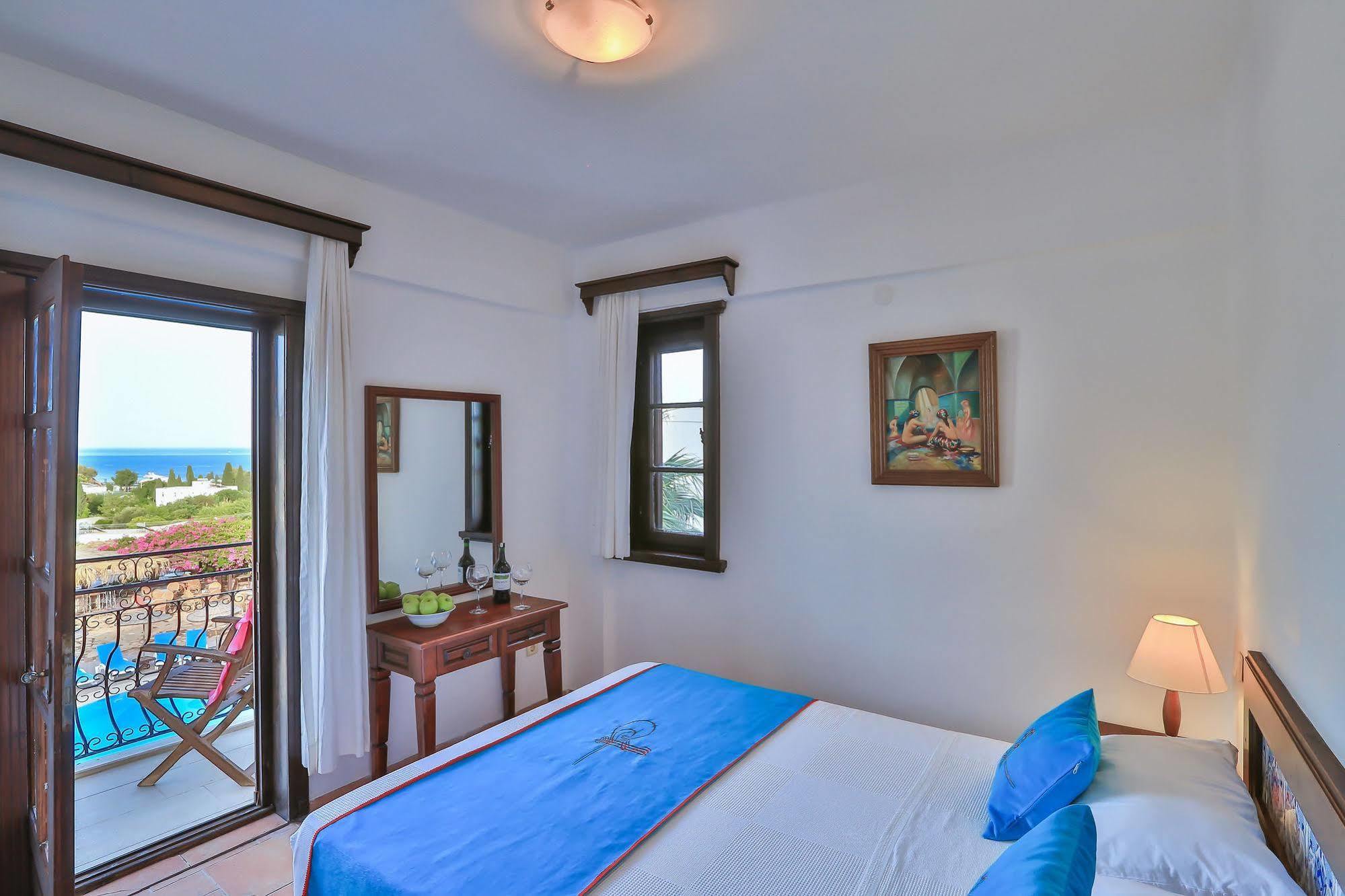 Sunny Garden Nilufer Hotel Turgutreis Exterior foto